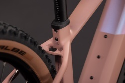 BICICLETA ELECTRICA CUBE REACTION HYBRID PERFORMANCE 720 RUBY BLACK 2027 cadru L (20") - roti 29 - Img 4