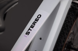 BICICLETA ELECTRICA CUBE STEREO HYBRID ONE22 PRO 800 FOGGREY SPARKLEROSE 2027 cadru L (20") - roti 29 - Img 3