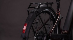 BICICLETA ELECTRICA CUBE SUPREME HYBRID COMFORT PRO 600 EASY ENTRY SOLARECLIPSE GOLD - Img 17