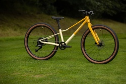 Bicicleta Superior F.L.Y. 24 24 Gloss Yellow - Img 2