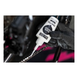 Ceara pentru lubrefiere lant biciclete MUC-OFF Dark Energy 50ml - Img 3