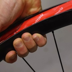 Banda Janta VITTORIA Tubeless 21 mm x 9 m - Img 3