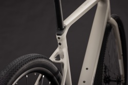 BICICLETA CUBE NUROAD EX OATGREY BLACK 2027 cadru L - roti 28 - Img 4