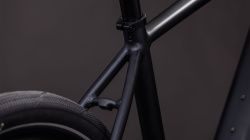 BICICLETA ELECTRICA CUBE EDITOR HYBRID PRO 400X COAL PRISM - Img 12