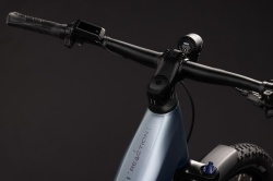 BICICLETA ELECTRICA CUBE REACTION HYBRID PERFORMANCE 720 FE EASY ENTRY ASHGREY PRISM 2027 L - Img 2