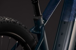 BICICLETA ELECTRICA CUBE REACTION HYBRID SLT 800 NIGHT REFLEX 2027 cadru L (20") - roti 29 - Img 4