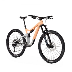 Bicicleta MTB Full Suspention Focus Jam 6.8 29 Melon Lightgrey