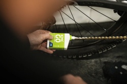 Ceara lant KMC Chain Wax 500ml - Img 3