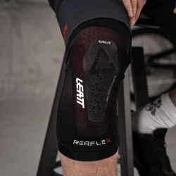 Protectii Genunchi Leatt ReaFlex UltraLite Black L