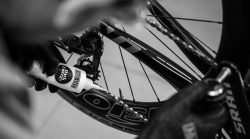 Ceara pentru Lant Muc-Off Dark Energy Bicycle Chain Wax 5ml sample - Img 3