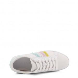 Guess woman sneakers дамски кецове бяли с капси