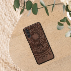 Husa Kwmobile pentru Samsung Galaxy A04s, Maro, Lemn/Silicon, 59887.03 - Img 5