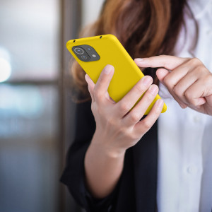 Husa pentru Xiaomi Mi 11 Lite 5G, Silicon, Galben, 54730.165, kwmobile - Img 8