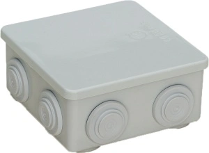 Doza aparenta 100x100x45mm cu presetupe IP55 Famatel