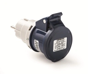 Adaptor stecher schuko 16A 230V la cupla industriala 3P 16A 230V IP20 Famatel