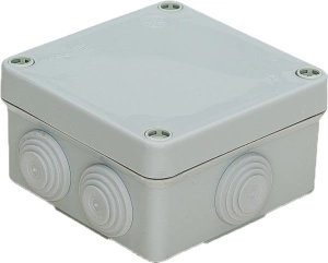 Doza aparenta 100x100x55mm cu presetupe IP55 Famatel