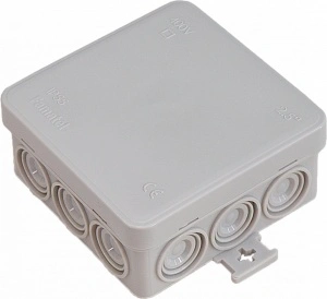 Doza aparenta 85x85x39mm IP55 Famatel