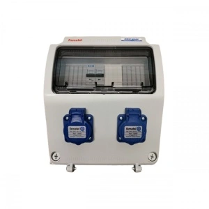 Tablou electric Famatel echipat cu 2 prize monofazate schuko 16A, 9L IP54 cu aparataj automat Eaton