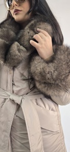 Дамско шушляково яке с естествена кожа, цвят нюанс на бежово - Img 4