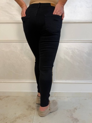 Дамски панталон тип дънки Slim Fit в черно отзад