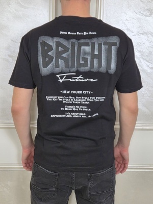 Мъжка тениска в черно Bright Future
