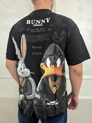 Мъжка тениска в черно с щампа Bunny and Daffy