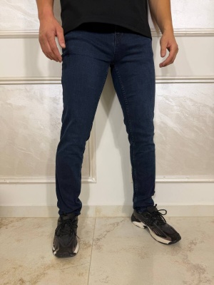 Мъжки дънки в цвят индиго Slim fit с изчистен дизайн MD79