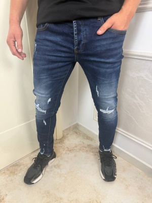 Мъжки тъмносини дънки slim fit с надран ефек