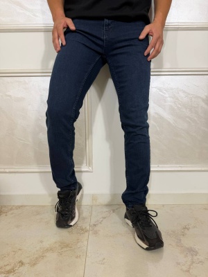 Мъжки дънки в цвят индиго Slim fit с изчистен дизайн MD79
