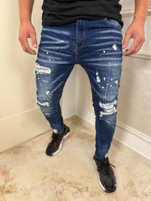 Мъжки дънки в син цвят Slim Fit с накъсан ефект и пръски