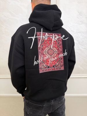 Мъжко худи в черно с апликация и надпис Hope