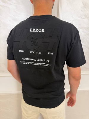 Мъжка тениска в черно с надпис ERROR 404