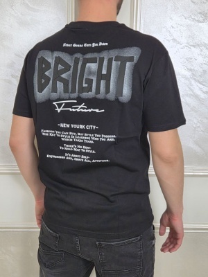 Мъжка тениска в черно Bright Future