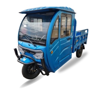 Triciclu electric 2000W cu cabina, fara permis, 25Km/h, Voltarom, 72V. 58Ah, autonomie pana la 75Km