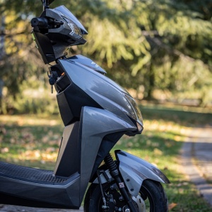 Scuter Electric Voltarom VS1 MODEL 2025, 2000W, Fara Permis, autonomie pana la 80 km, Visiniu, voltarom.ro,291853