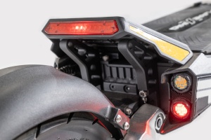 Trotineta Electrica MS Energy Flare X Pro Dual Motor 2x1200W, Baterie 60V 30Ah, Autonomie 135 km - Img 7