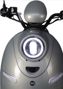 Voltarom S2 Premium, 2000W, viteza maxima 25km/h, autonomie pana la 60 km, Scuter Electric Fara Permis Argintiu, voltarom.ro,11050