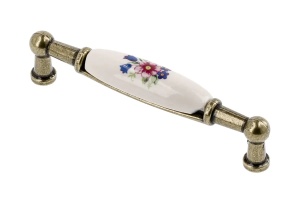 Mâner din porțelan 728B C=96mm alamă antică R-floare roz