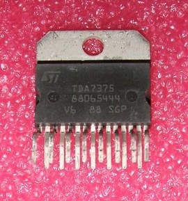 TDA7375 ST ri1