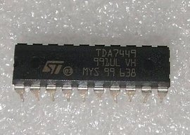 TDA7449 ST® ad2