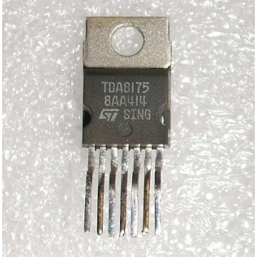 TDA8175 ST® ah1