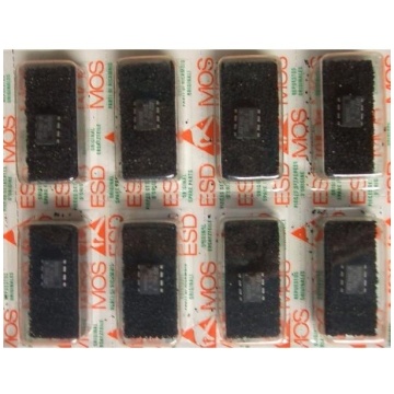 24E16 / 24C16 DIP ST®