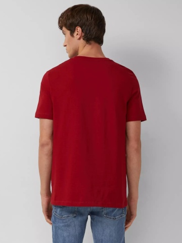 s.Oliver Tricou din jerseu gros, barbati, cu guler rotund si logo, Rosu inchis - Img 2