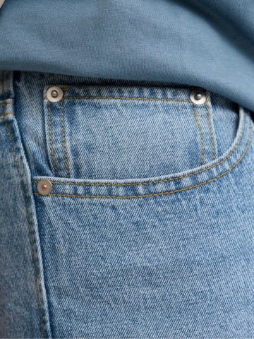 Jack & Jones Plus Pantaloni scurti de blug barbati big sizes, cu talie inalta, din bumbac, Relaxed Fit, Tony, Albastru deschis - Img 3
