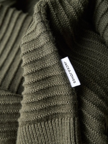 Jack & Jones Pulover barbati din bumbac organic, decolteu la baza gatului, Regular Fit, JJEBRODY, Verde inchis - Img 4