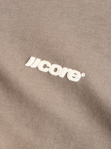 Jack & Jones Tricou barbati, cu decolteu la baza gatului, din bumbac, Relaxed Fit, JCOCLUB BACK SCRIPT, Bej inchis - Img 3