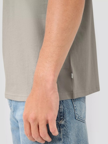 Q/S by s.Oliver Tricou cu maneca scurta, barbati, la baza gatului, croiala Regular Fit, Bej - Img 3