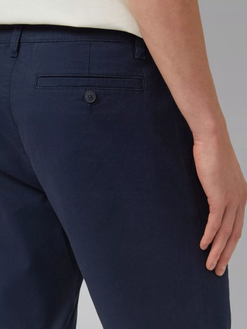s.Oliver Pantaloni scurti chino barbati, cu talie medie, Regular fit, Phoenix, Bleumarin inchis - Img 2