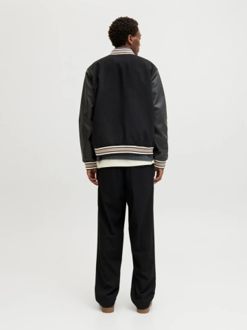 Jack & Jones Jacheta barbati, MEADOWS COLLEGE BOMBER, cu buzunare oblice fara fermoar, inchidere cu capse, Negru - Img 7