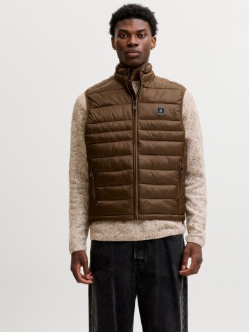 Jack & Jones Vesta barbati fara gluga cu guler inalt, Regular fit, JJEKINGSLEY, Maro
